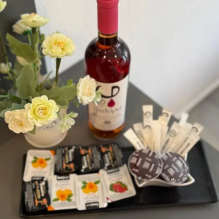 Anna And Jimmy's * Szkiáthosz