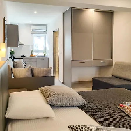 Apartment Anna And Jimmy's