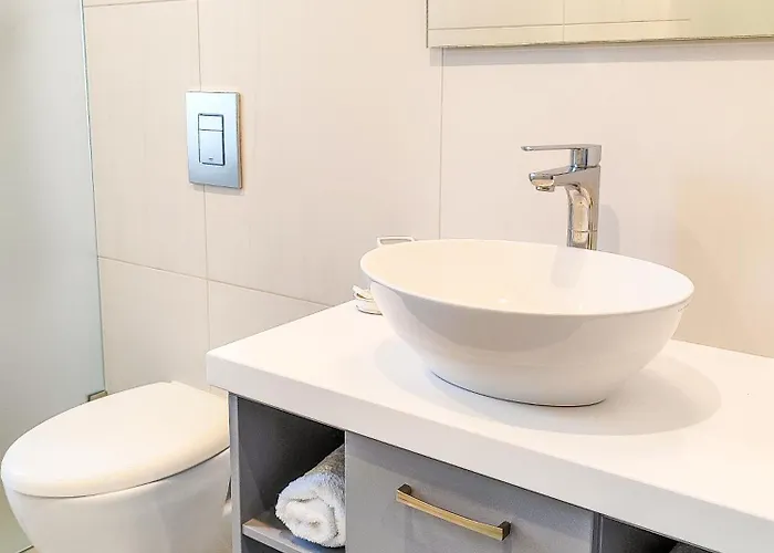 Anna And Jimmy's * Σκιάθος Πόλη