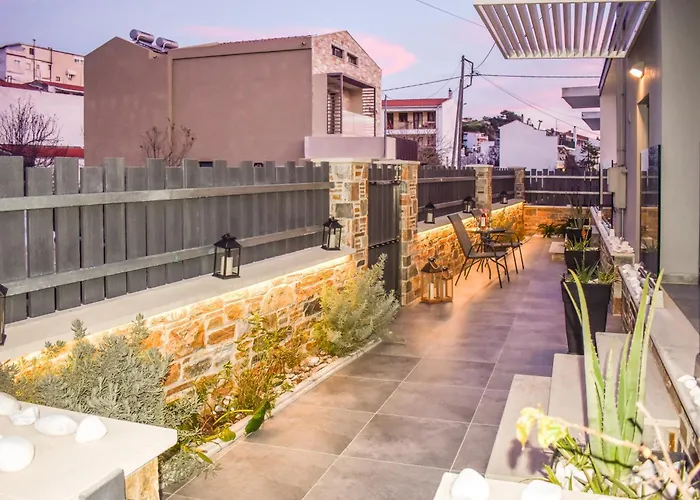 Anna And Jimmy's Σκιάθος Πόλη